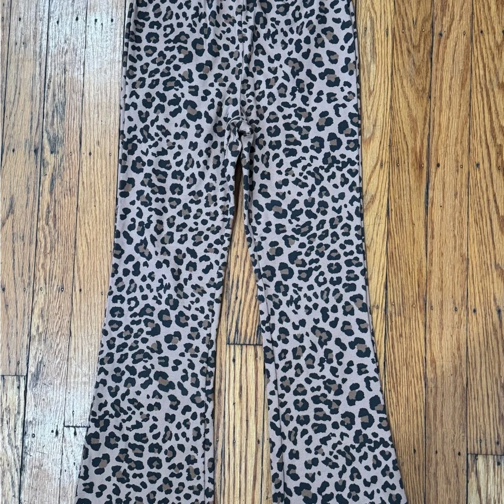 Girls Size 10 Pants Bundle 10pc NWT Cargo and Leopard Pants EUC Joggers & More
